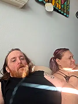 SpnzTnT online show from February 6, 9:29 pm