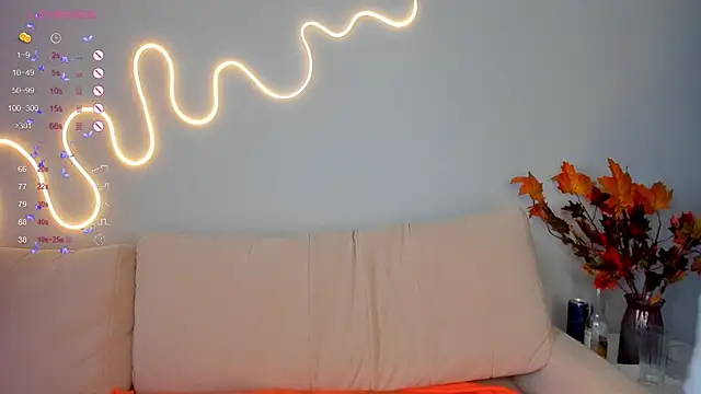 Snapshot of dinky__emily chatting on September 15, 10:59 am dinky emily online show from September 15, 10:59 am