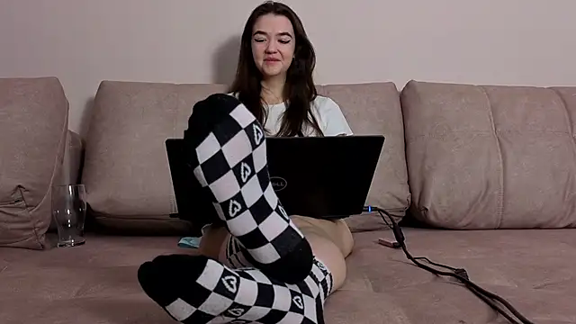 imyourdreams online show from May 15, 11:45 pm