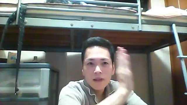 Snapshot of mgnhiroyuki chatting on September 30, 6:51 am mgnhiroyuki online show from September 30, 6:51 am