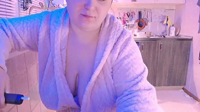 SoftLia online show from February 3, 12:15 am