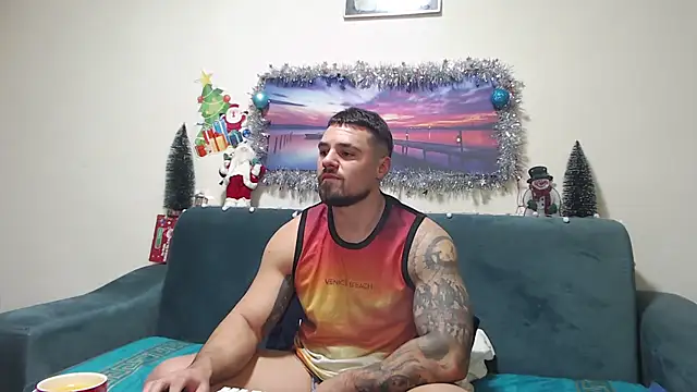 Tiberius hunk online show from December 21, 6:04 pm