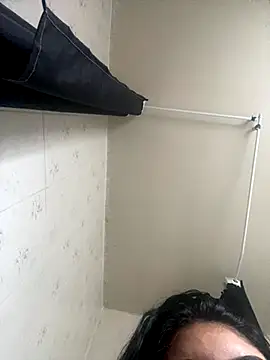 Snapshot of mayteziinhaa chatting on September 25, 3:05 pm mayteziinhaa online show from September 25, 3:05 pm