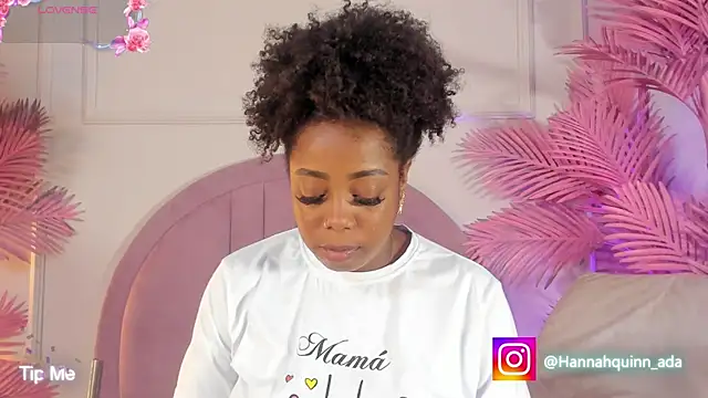 Hanaahquinn online show from June 2, 11:45 am
