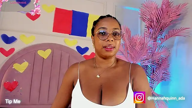 Hanaahquinn online show from June 20, 11:35 am