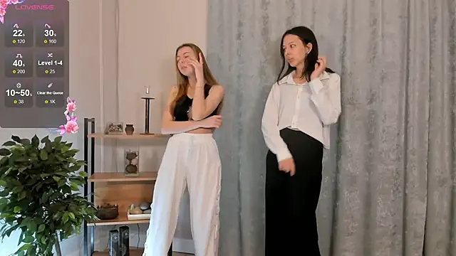 Snapshot of JettaAldis chatting on March 1, 4:26 am JettaAldis online show from March 1, 4:26 am