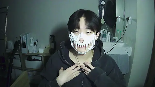 sdamvo2 online show from March 24, 1:38 pm