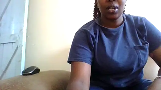 Snapshot of Squirt_Goddesss chatting on August 2, 8:35 am Squirt Goddesss online show from August 2, 8:35 am