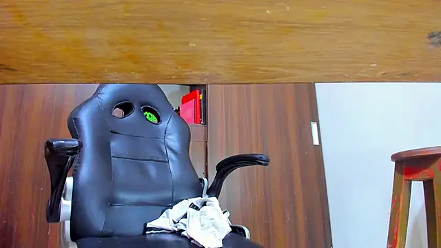 Dreamastercum  online show from July 9, 10:36 pm
