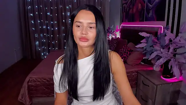 DanaSincere online show from November 25, 4:01 am