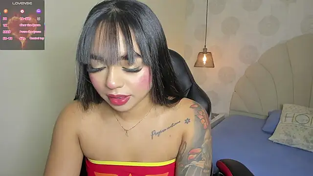 AGATHASMITH5 online show from October 17, 3:31 am