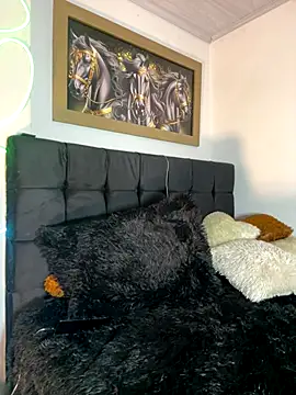 CRAZY-BOY99 online show from December 14, 11:15 am