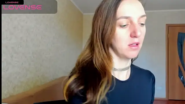 Snapshot of desired_zzoya chatting on May 23, 12:49 am desired zzoya online show from May 23, 12:49 am