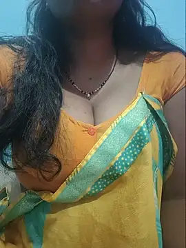 Sexyradha  online show from July 10, 9:50 pm