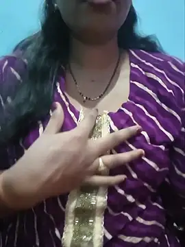 Sexyradha  online show from July 11, 7:38 pm