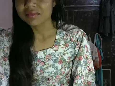 Snapshot of mayra89 chatting on March 19, 2:24 pm mayra89 online show from March 19, 2:24 pm