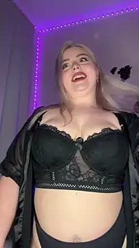 April Vancee online show from November 28, 4:20 pm