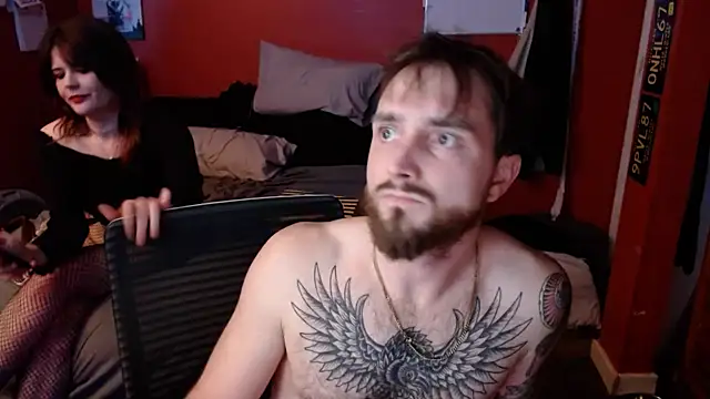 Snapshot of killawbeez chatting on March 1, 1:07 pm killawbeez online show from March 1, 1:07 pm