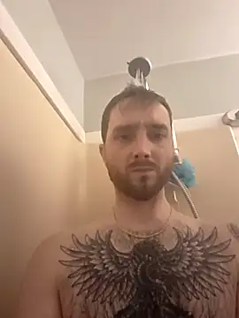 Snapshot of killawbeez chatting on March 4, 1:11 am killawbeez online show from March 4, 1:11 am