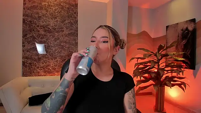 MaddisonCollins online show from March 7, 11:18 am