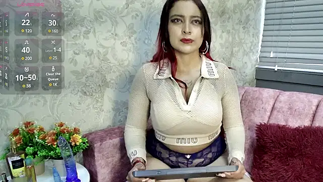 Sarah917 online show from March 5, 7:17 pm