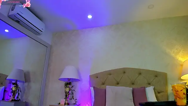 Mia Montess online show from May 28, 12:46 pm
