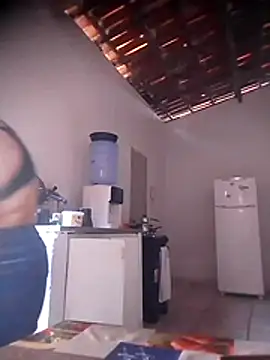 Snapshot of viviksmel chatting on February 11, 1:38 pm viviksmel online show from February 11, 1:38 pm