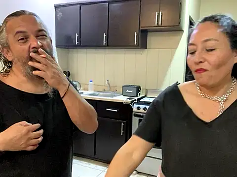 Snapshot of Sollhmaarh chatting on October 11, 4:01 am Sollhmaarh online show from October 11, 4:01 am