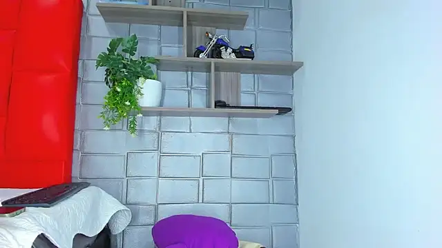 Taylorr evans online show from March 4, 2:23 pm