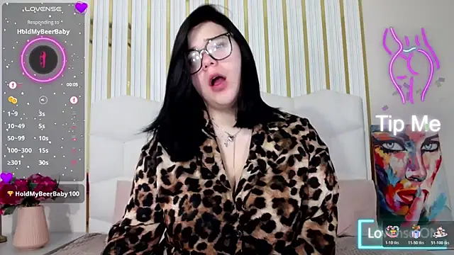 Eliss Shyyo online show from October 19, 5:30 am