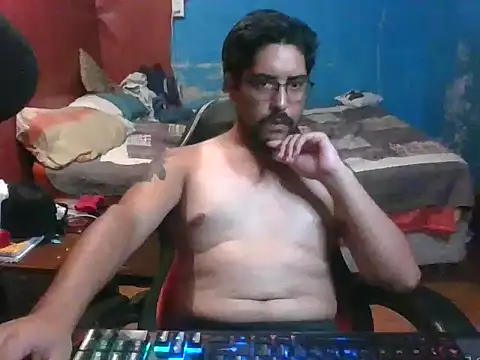 Snapshot of genganrr chatting on March 5, 12:05 am genganrr online show from March 5, 12:05 am