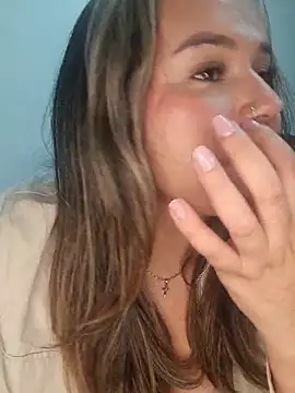 mandy-moore online show from March 21, 3:00 am