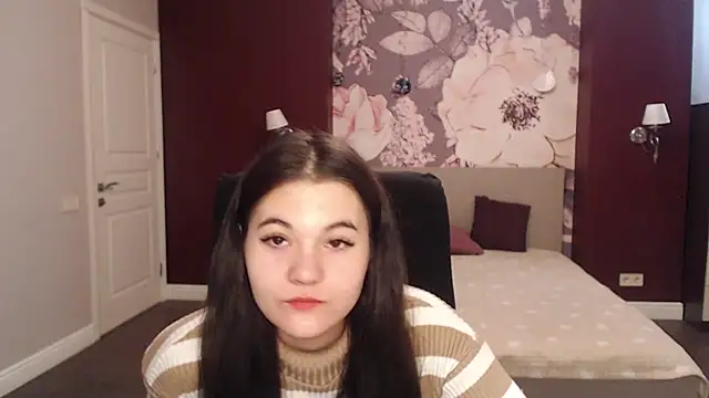 ElinaMils online show from March 11, 6:53 am