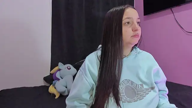 Snapshot of Celestte chatting on December 1, 12:04 am Celestte online show from December 1, 12:04 am