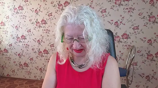 Maya Mayflower online show from September 30, 3:55 am