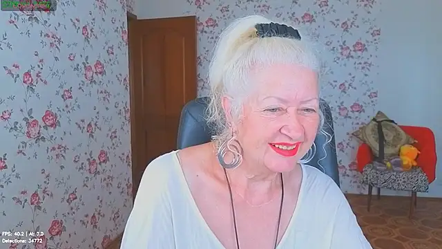 Maya Mayflower online show from July 5, 3:45 am