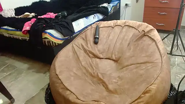 KratosAfroditacs online show from September 27, 3:55 am