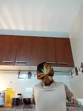 KratosAfroditacs online show from October 11, 2:00 am