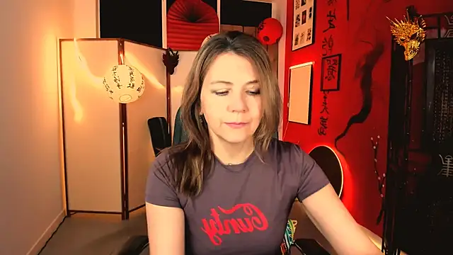 Snapshot of NicoleHitman chatting on March 2, 1:18 pm NicoleHitman online show from March 2, 1:18 pm