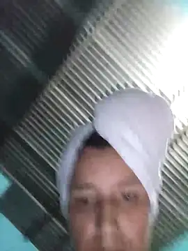 Snapshot of Jenny_gir25 chatting on March 13, 8:22 pm Jenny gir25 online show from March 13, 8:22 pm