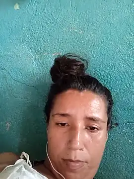 Snapshot of Jenny_gir25 chatting on March 14, 5:02 pm Jenny gir25 online show from March 14, 5:02 pm