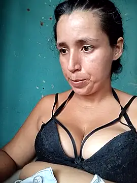 Snapshot of Jenny_gir25 chatting on March 16, 6:34 pm Jenny gir25 online show from March 16, 6:34 pm