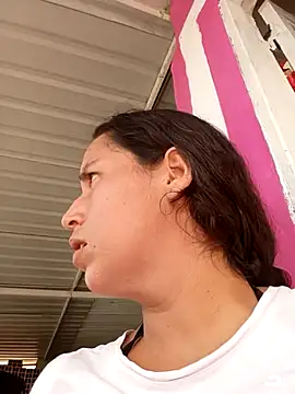 Snapshot of Jenny_gir25 chatting on March 22, 8:59 pm Jenny gir25 online show from March 22, 8:59 pm