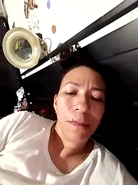 Snapshot of Antonela45 chatting on September 23, 12:35 am Antonela45 online show from September 23, 12:35 am