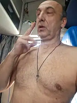 Snapshot of aleksis1313 chatting on February 8, 9:34 am aleksis1313 online show from February 8, 9:34 am