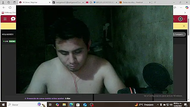 Snapshot of mikigamesH2 chatting on March 14, 3:37 am mikigamesH2 online show from March 14, 3:37 am