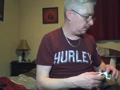 Snapshot of smooothbb chatting on March 10, 6:05 am smooothbb online show from March 10, 6:05 am