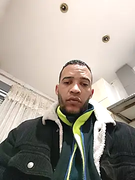 Snapshot of Yerayyaya chatting on February 21, 3:40 am Yerayyaya online show from February 21, 3:40 am