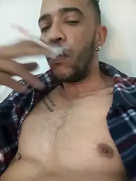 Snapshot of Yerayyaya chatting on March 20, 1:43 am Yerayyaya online show from March 20, 1:43 am