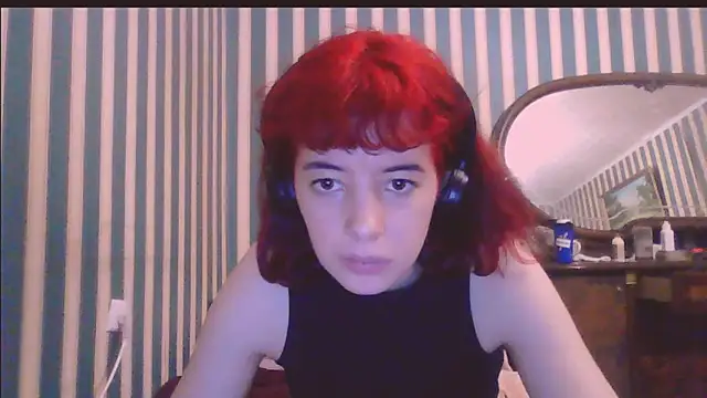 Snapshot of _Amber_Doll_ chatting on October 22, 12:11 am  Amber Doll  online show from October 22, 12:11 am